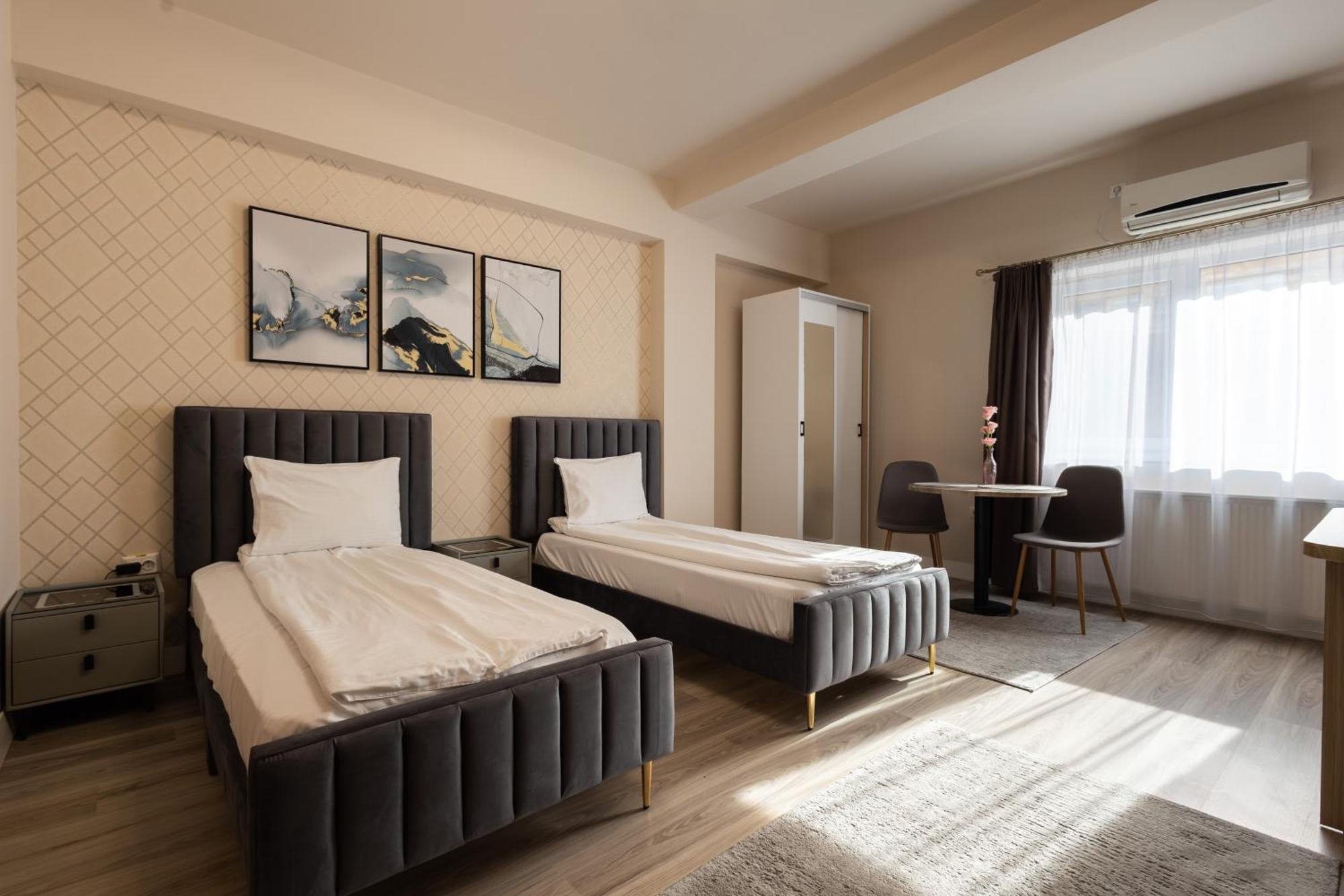 Apart Hotel Bonjour Cluj 外观 照片