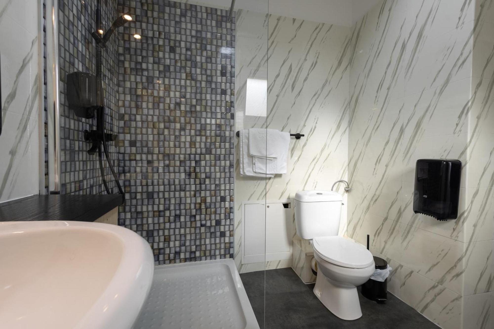 Apart Hotel Bonjour Cluj 外观 照片
